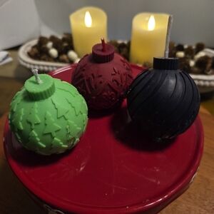 Festive Candle Set - Green, Red, Darl Blue